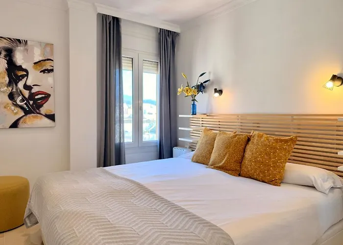 Port Ii Seaviews - Eaw Homes Apartman *